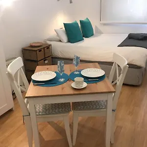 https://pool-and-garage-old-town.es-andalucia.com